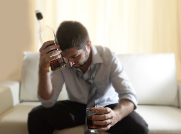 Can Schizophrenics Drink Alcohol?
